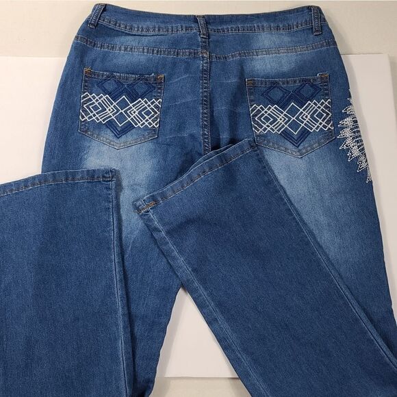 Jeans Native American Style Stitch Faded Jeans - Picture 8 of 8